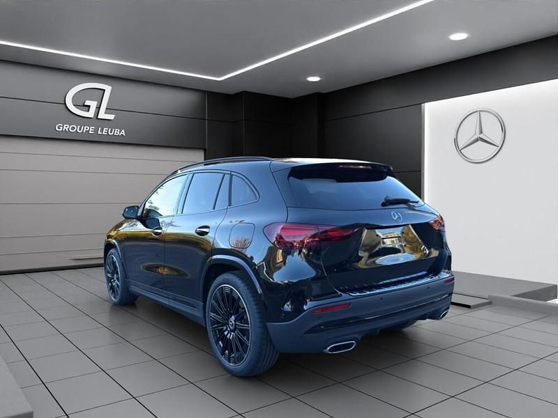 Neu Mercedes GLA220 190 PS (139 kW) 2026 Schwarz SUV