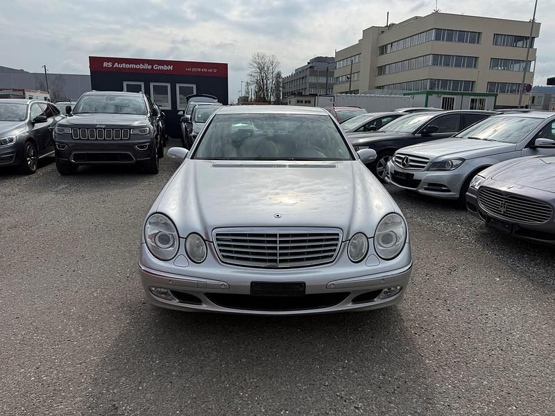 Gebraucht Mercedes E240 177 PS (130 kW) 2004