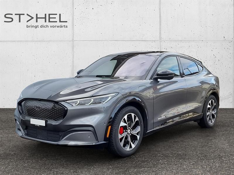 Anthrazit Gebraucht 2023 Ford Mustang Mach-E Premium SUV | CHF 41’990 (Guter Preis) - Bild 1/4