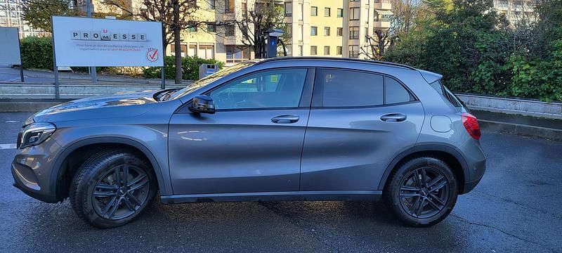Gebraucht Mercedes GLA200 156 PS (114 kW) 2016 SUV