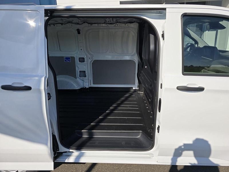 Neu VW Transporter 150 PS (110 kW) 2025 Van