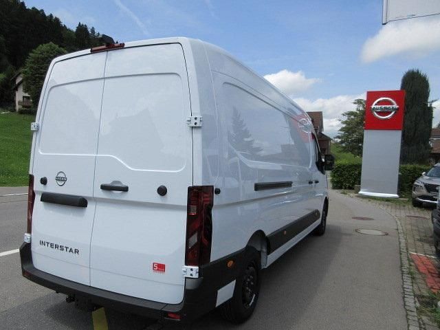Neu Nissan Interstar N-Connecta 150 PS (110 kW) 2025 Van