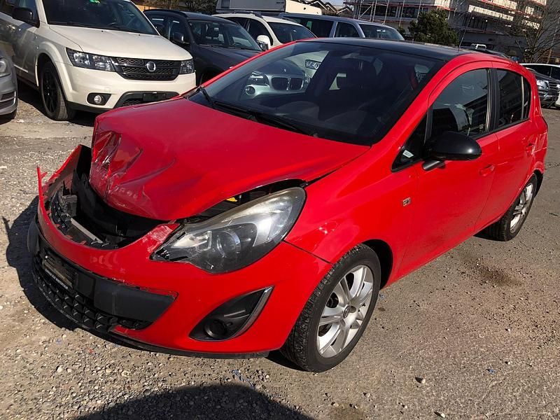 Gebraucht Opel Corsa Color Edition 100 PS (73 kW) 2012 Kleinwagen