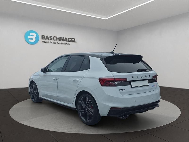 Neu Skoda Fabia 177 PS (130 kW) 2026 Weiss Limousine