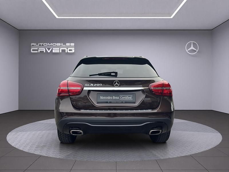 Gebraucht Mercedes GLA200 Night 156 PS (114 kW) 2018 SUV