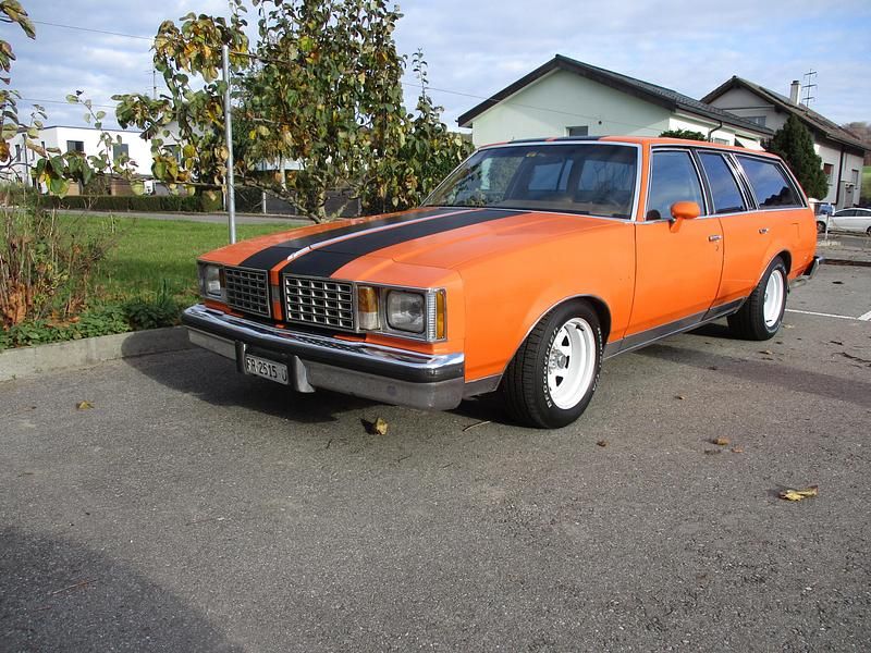 Gebraucht 1980 Oldsmobile Cutlass | CHF 6’850 - Bild 1/4