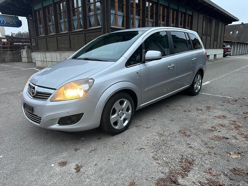 Gebraucht Opel Zafira Sport 150 PS (110 kW) 2010 Van / Kleinbus