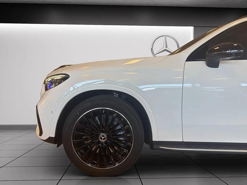 Neu Mercedes GLC220 197 PS (144 kW) 2025 Weiss SUV