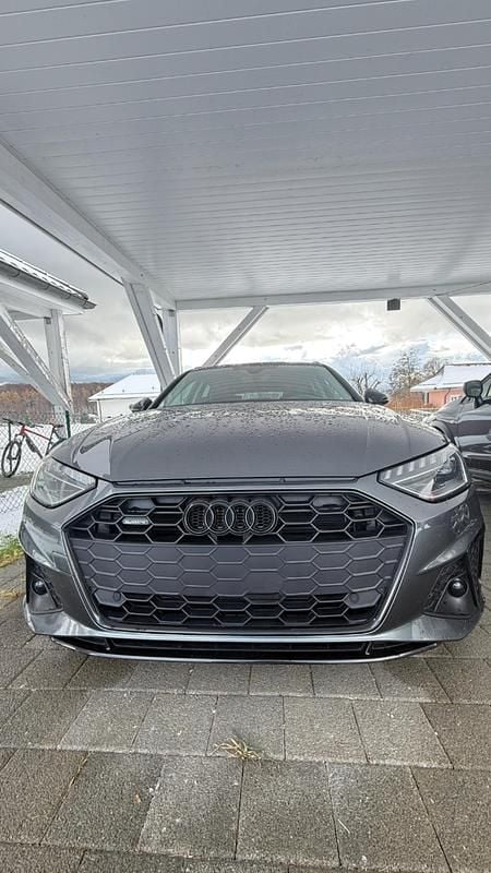 Gebraucht 2022 Audi A4 S-Line Kombi | CHF 29’000 (Superpreis) - Bild 1/4