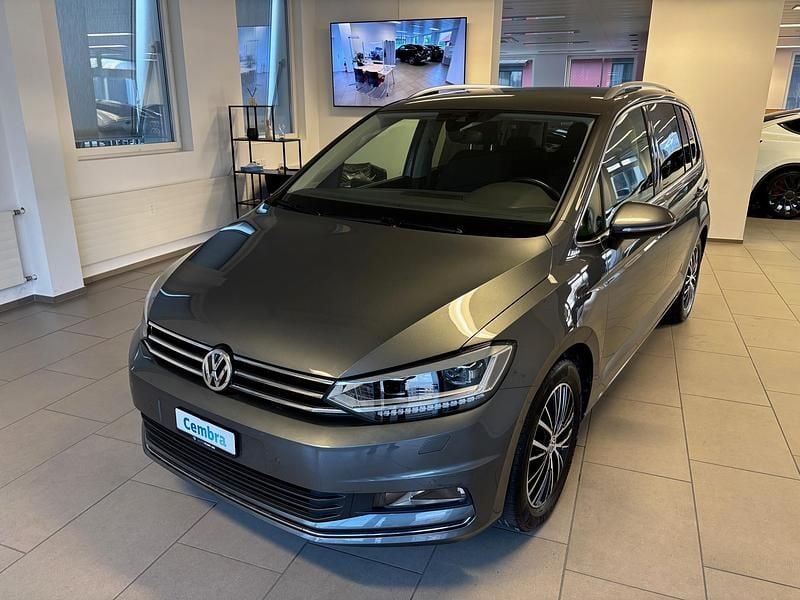 Gebraucht 2016 VW Touran Highline Van / Kleinbus | CHF 15’900 (Guter Preis) - Bild 1/4
