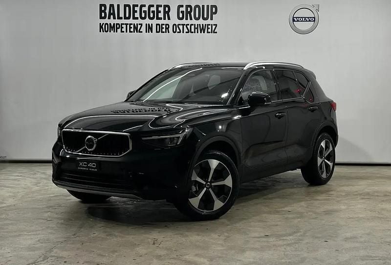 Schwarz Neu 2025 Volvo XC40 Core SUV | CHF 43’540 - Bild 1/3