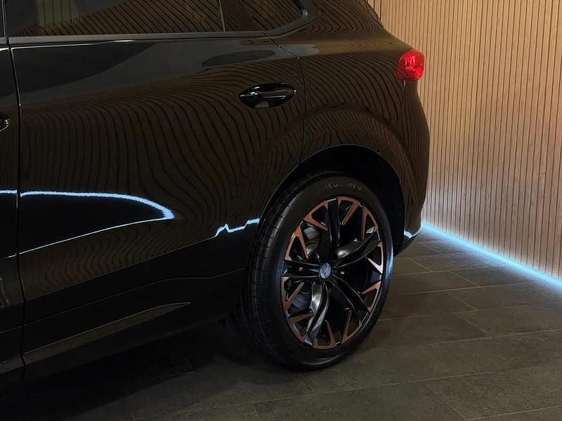 Neu Cupra Terramar VZ 265 PS (194 kW) 2025 Schwarz SUV
