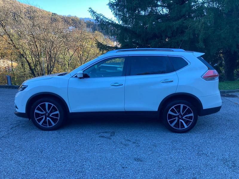 Gebraucht Nissan X-Trail 177 PS (130 kW) 2017 Weiss SUV