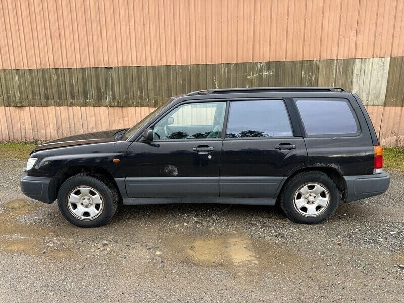 Gebraucht 1999 Subaru Forester SUV | CHF 300 - Bild 1/4