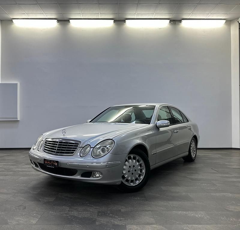 Gebraucht 2004 Mercedes E240 Classic | CHF 5’900 - Bild 1/4