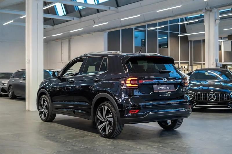 Gebraucht VW T-Cross R-line 115 PS (84 kW) 2026 Schwarz SUV