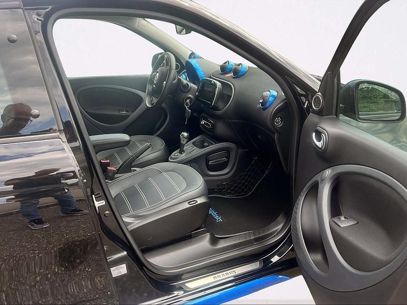 Gebraucht Smart ForFour Electric Drive Prime 60 kW (82 PS) 2019