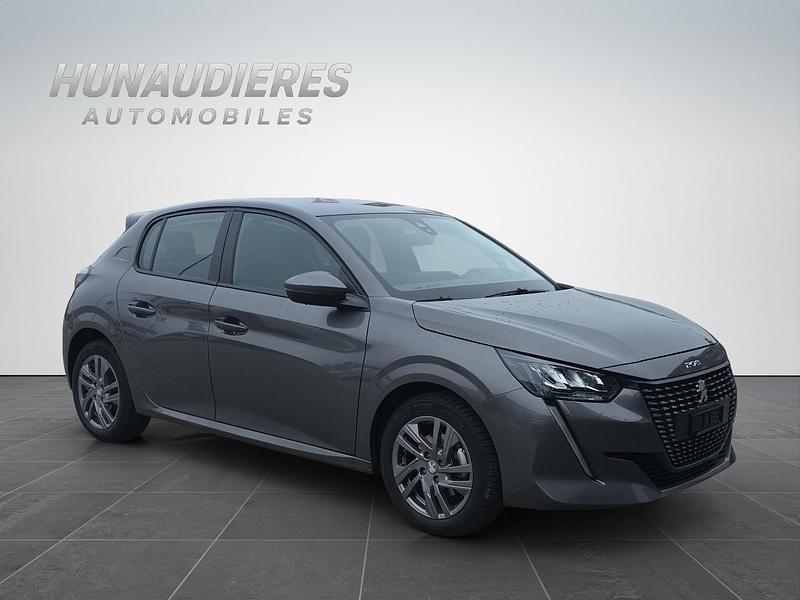 Gebraucht Peugeot 208 Allure 101 PS (74 kW) 2021 Kleinwagen