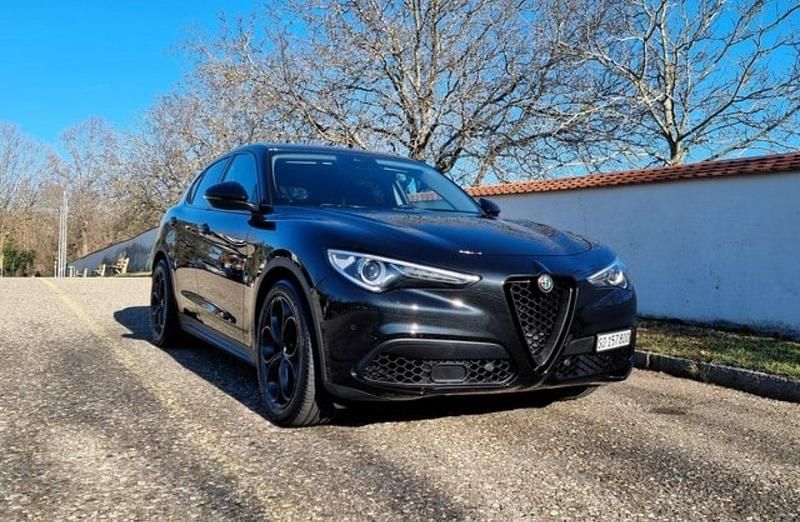 Gebraucht 2018 Alfa Romeo Stelvio Executive SUV | CHF 29’000 - Bild 1/4