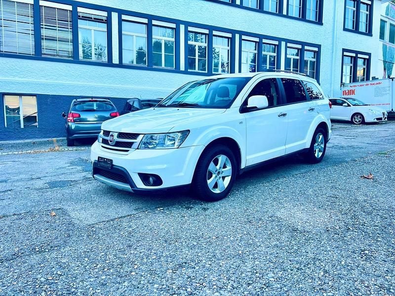 Gebraucht 2013 Fiat Freemont Lounge SUV | CHF 3’900 (Superpreis) - Bild 1/4