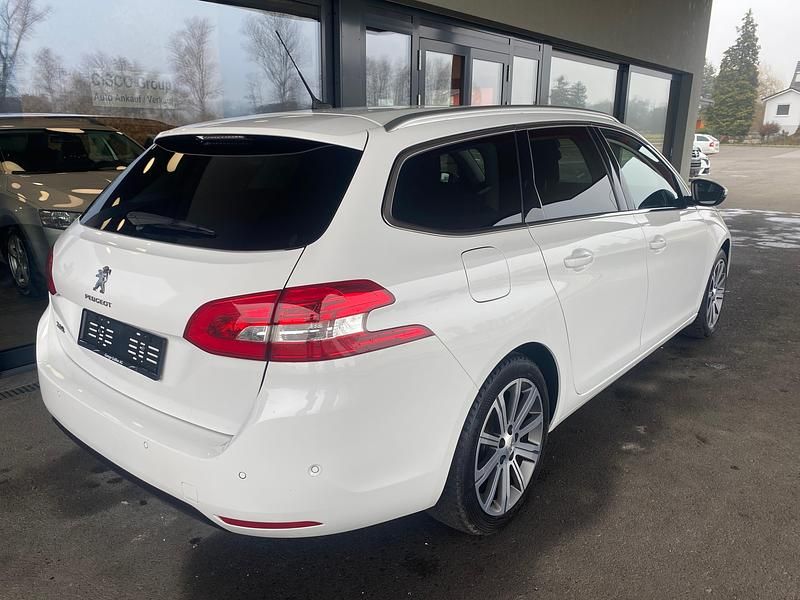 Gebraucht Peugeot 308 SW Allure 130 PS (95 kW) 2021 Kombi