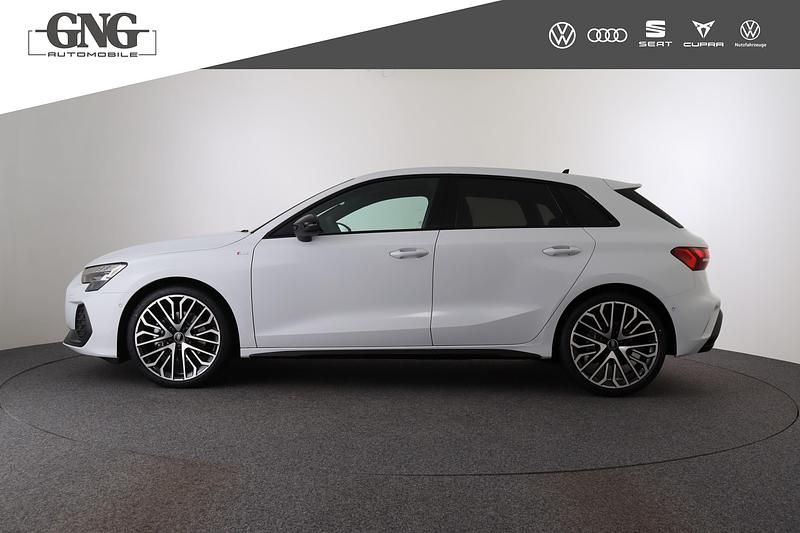 Neu Audi A3 Attraction 150 PS (110 kW) 2025 Weiss Limousine