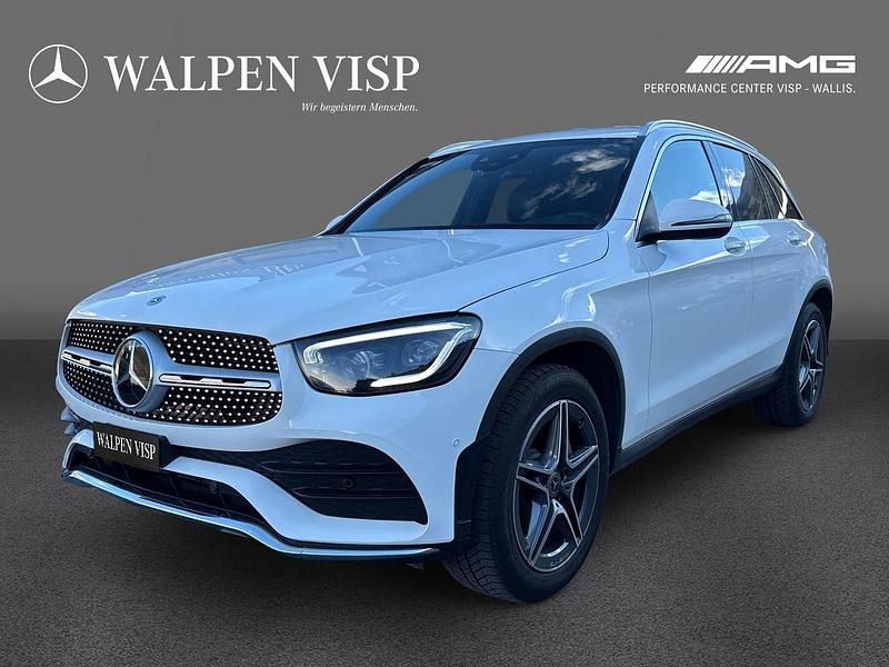 Gebraucht Mercedes GLC200 AMG line 197 PS (144 kW) 2020 SUV