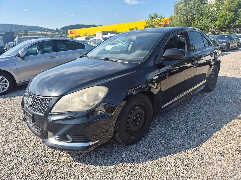 Gebraucht Suzuki Kizashi GL 178 PS (130 kW) 2012 Limousine