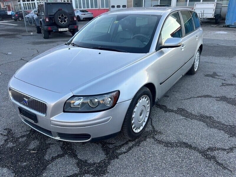 Gebraucht 2004 Volvo V50 Kinetic Kombi | CHF 800 (Superpreis) - Bild 1/4