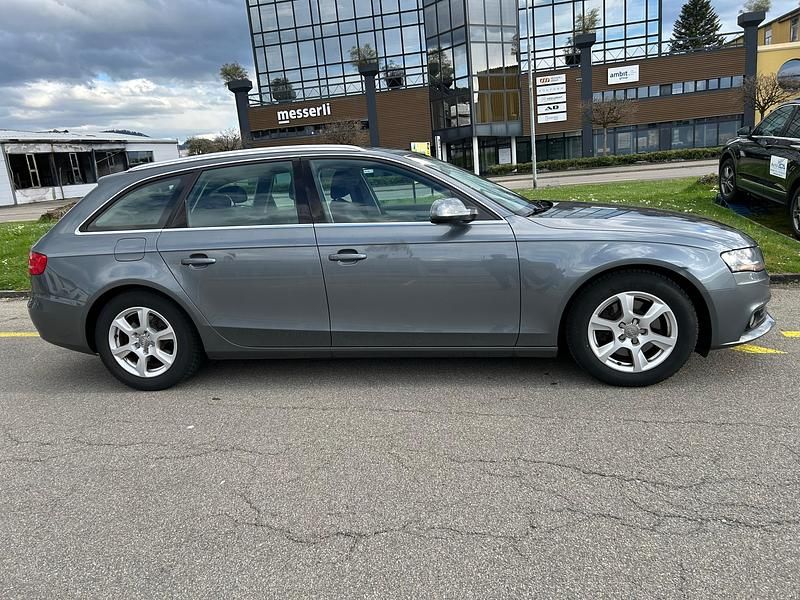 Gebraucht Audi A4 136 PS (100 kW) 2012 Kombi