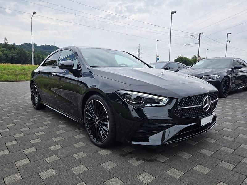 Gebraucht Mercedes CLA250e 224 PS (164 kW) 2024 Limousine
