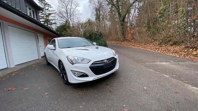 Gebraucht Hyundai Genesis Turbo 275 PS (202 kW) 2014 Coupé