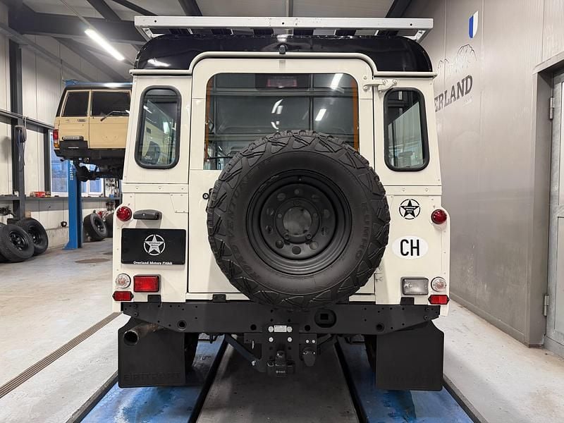 Gebraucht Land Rover Defender 122 PS (89 kW) 2000 Kombi