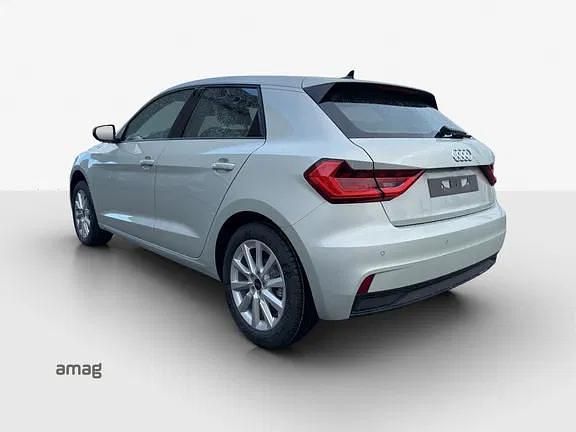 Neu Audi A1 Sportback Attraction 115 PS (84 kW) 2026 Tausilber metallictausilber metallic Kleinwagen