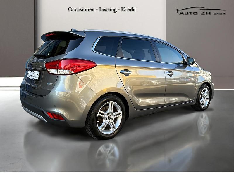 Gebraucht Kia Carens 141 PS (103 kW) 2019 Van / Kleinbus