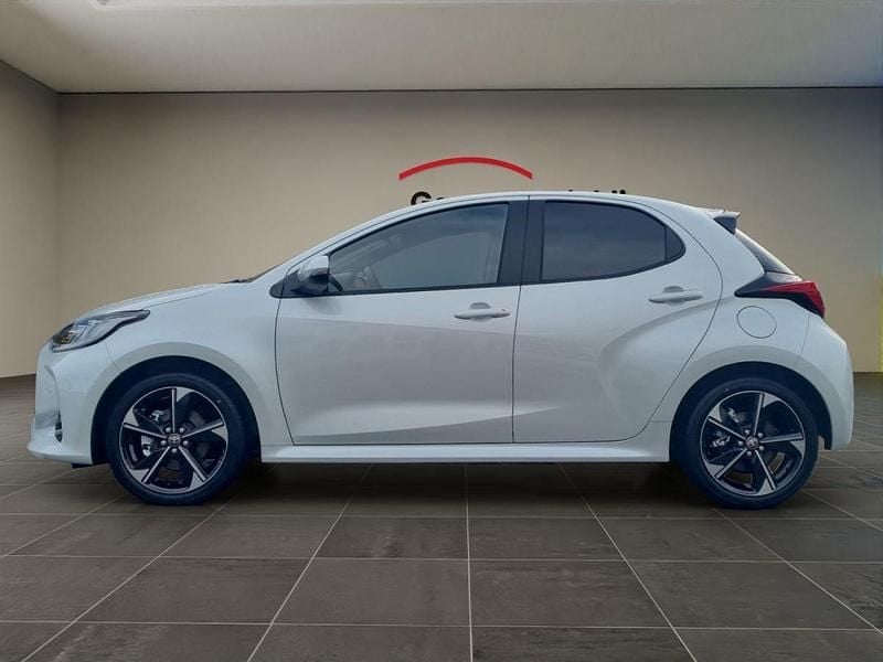 Neu Toyota Yaris Hybrid Premium 131 PS (96 kW) 2026 Kleinwagen