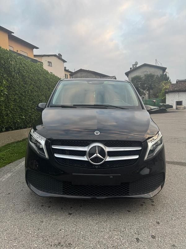 Gebraucht Mercedes V250 Avantgarde 190 PS (139 kW) 2021 Van / Kleinbus