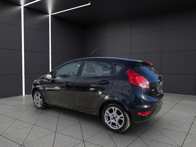 Gebraucht Ford Fiesta 100 PS (73 kW) 2015 Kleinwagen