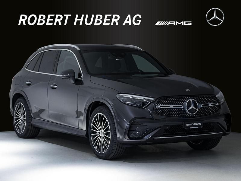 Grau Neu 2025 Mercedes GLC300e SUV | CHF 93’800 - Bild 1/4