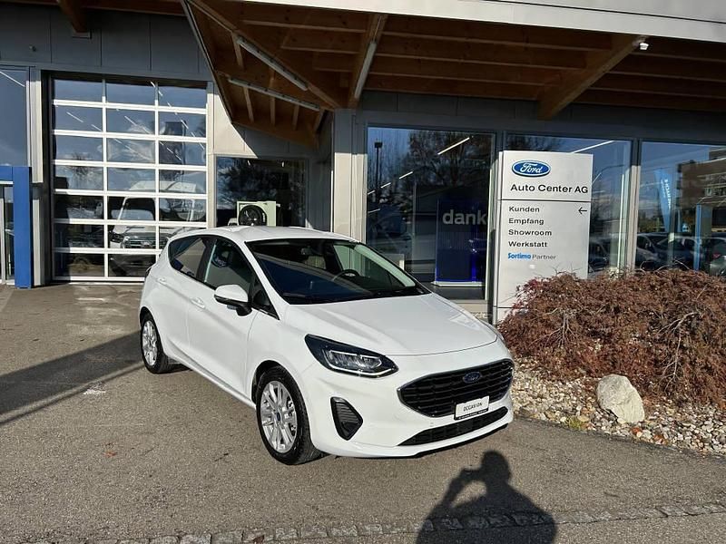 Weiss Gebraucht 2023 Ford Fiesta Titanium X Limousine | CHF 17’950 (Superpreis) - Bild 1/4