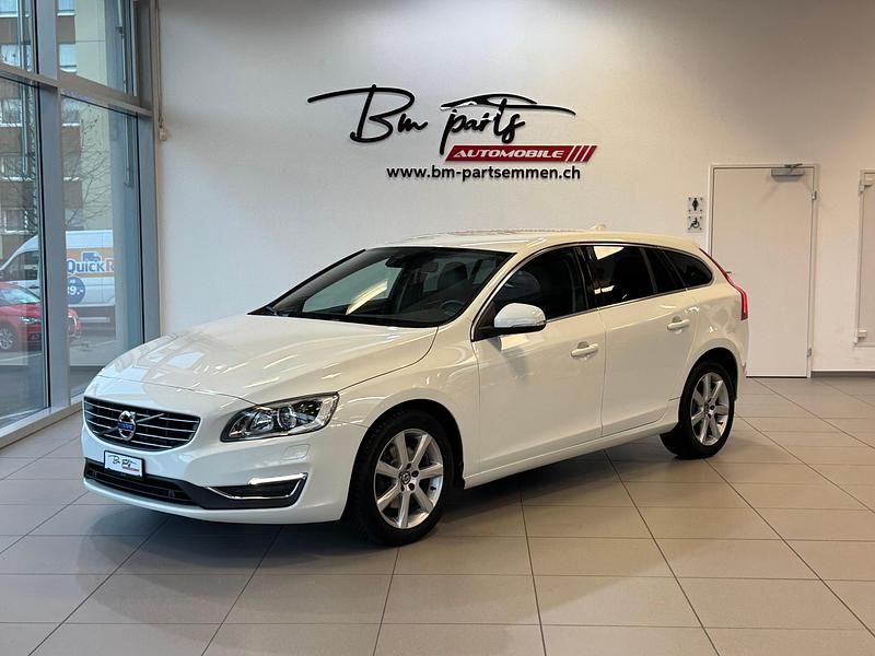 Gebraucht Volvo V60 Summum 120 PS (88 kW) 2018 Kombi