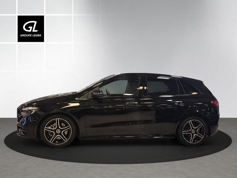 Gebraucht Mercedes B220 190 PS (139 kW) 2024 Van / Kleinbus