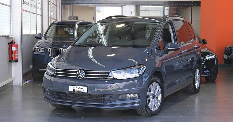 Gebraucht 2024 VW Touran Comfortline Van / Kleinbus | CHF 32’800 (Fairer Preis) - Bild 1/4