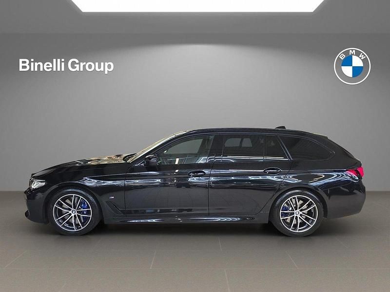 Gebraucht BMW 540 Sport Line 344 PS (253 kW) 2023 Schwarz Kombi