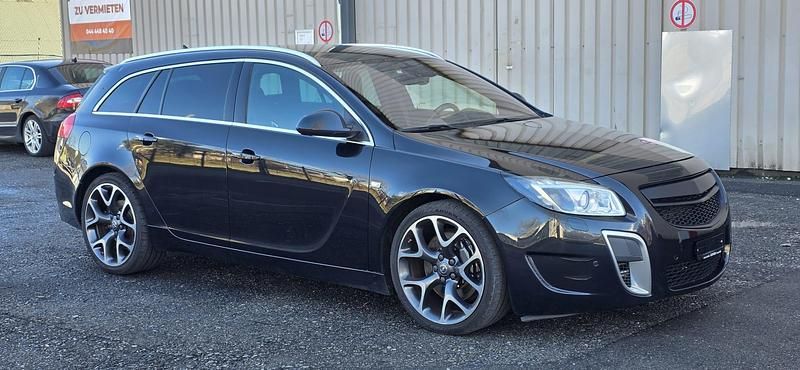 Gebraucht Opel Insignia OPC 325 PS (239 kW) 2010 Kombi
