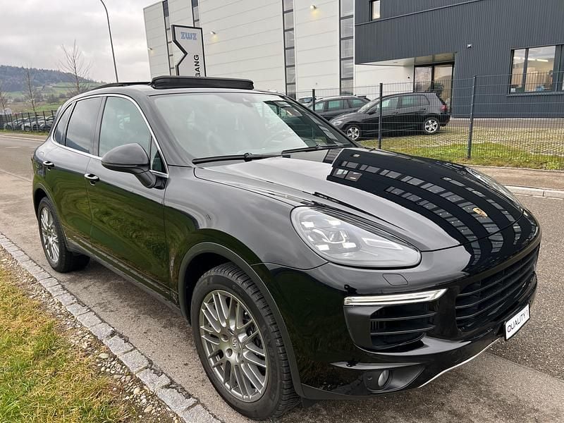 Gebraucht 2015 Porsche Cayenne SUV | CHF 32’900 (Etwas zu teuer) - Bild 1/4