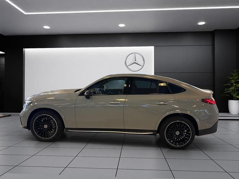 Neu Mercedes GLC220 197 PS (144 kW) 2026 Grau Coupé
