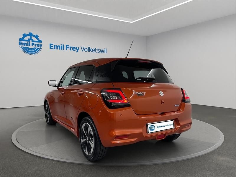 Gebraucht Suzuki Swift 82 PS (60 kW) 2025 Orange Limousine