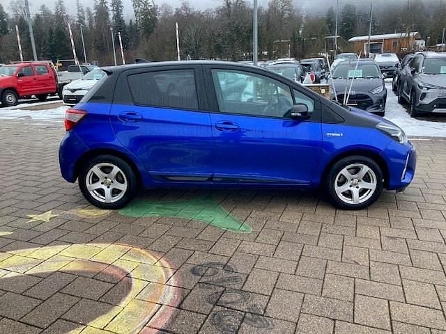 Gebraucht Toyota Yaris Hybrid Trend 101 PS (74 kW) 2020