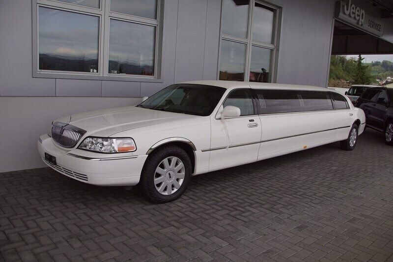 Gebraucht 2006 Lincoln Town Car | CHF 19’900 - Bild 1/4